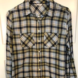 Women’s button down shirt